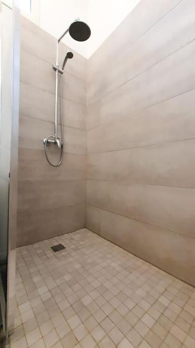 La Rotonde Remoise Apartment Reims Luaran gambar
